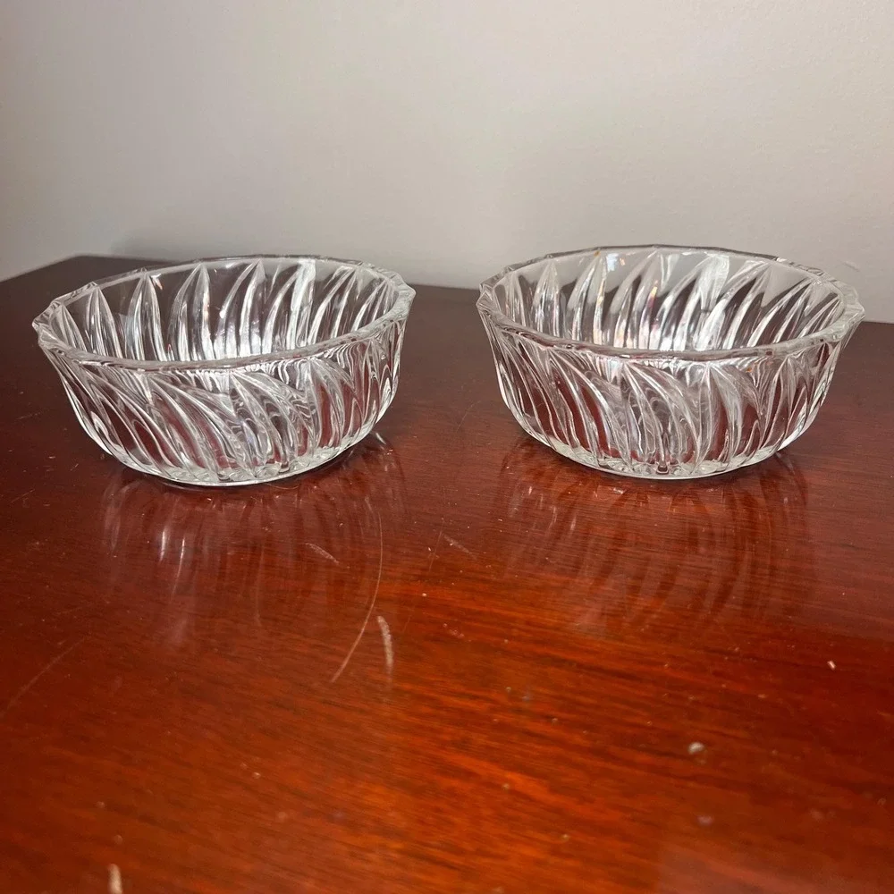 Vintage Clear Glass Berry Bowls Set of 2 Pressed Glass Dessert Bowls Starburst